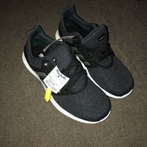 Black Adidas Running Shoes